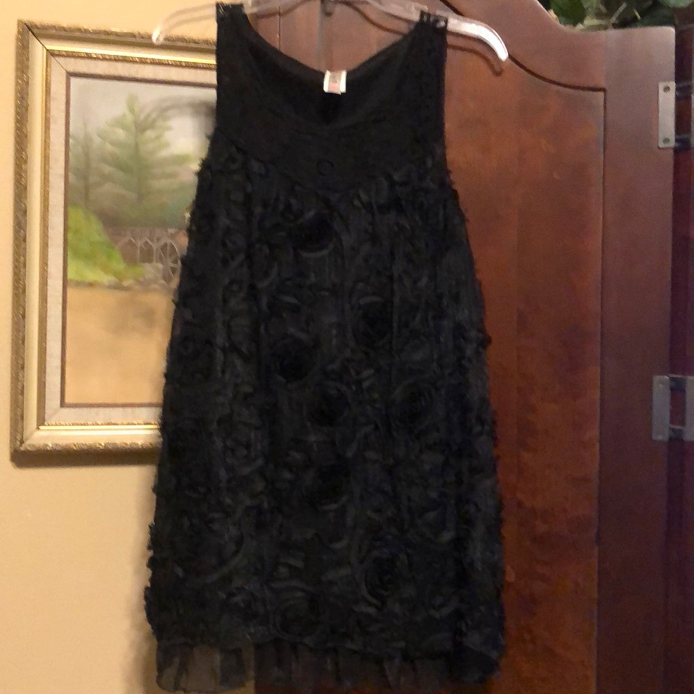 Ladies beautiful dressy blouse size small Nwot